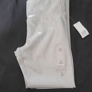 NWT GAP Mettalic Tights